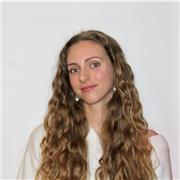 Profesora de clases particulares de cualquier materia de primaria y secundaria y entrenadora de voleibol desde 2022.